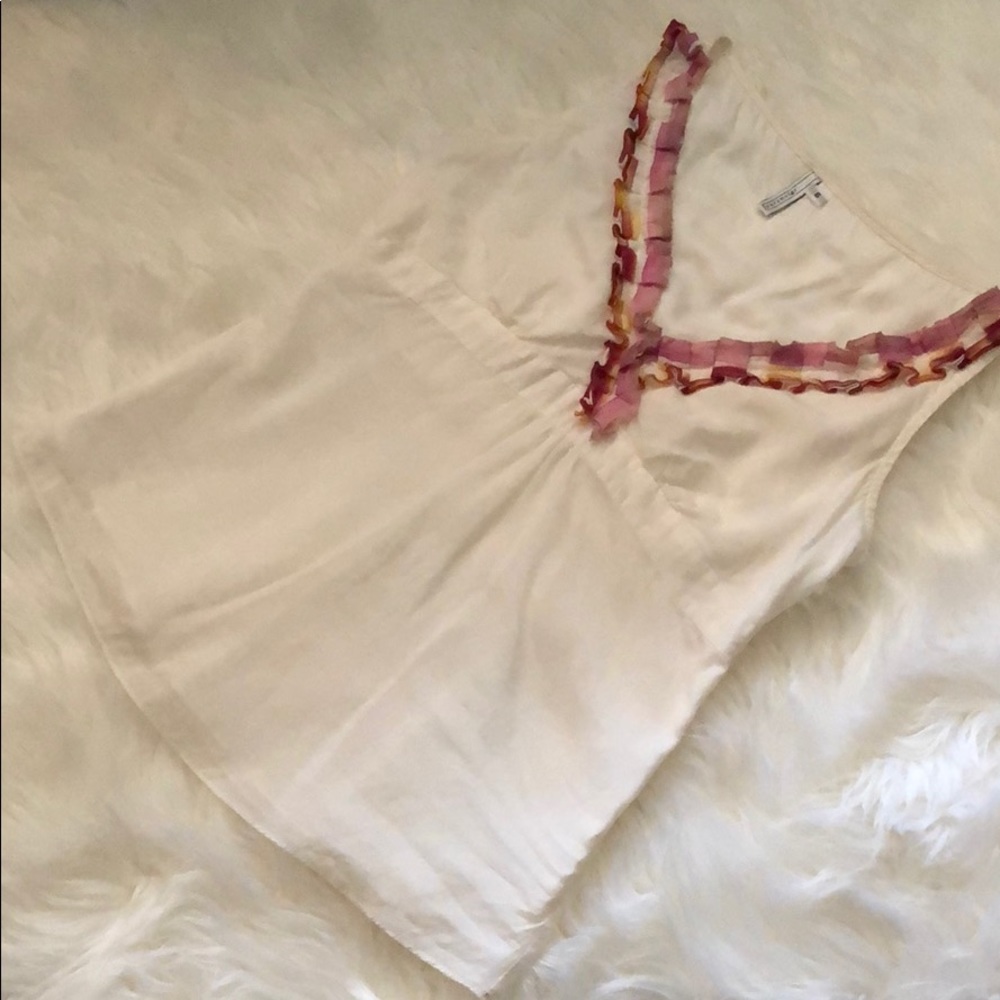 Parameter White Silk Top with Ruffled Detail Sz 6